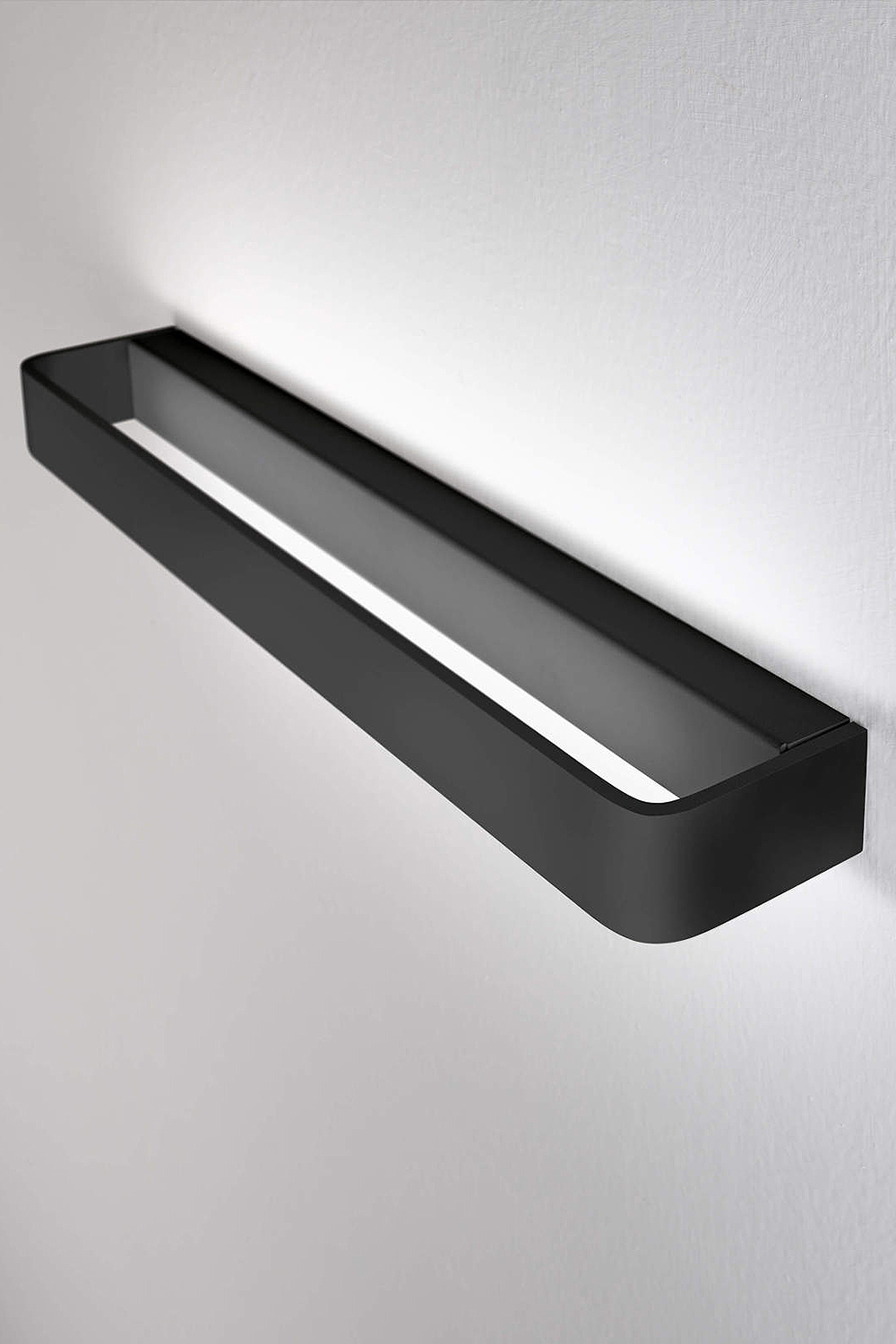 Metal vegglampe.