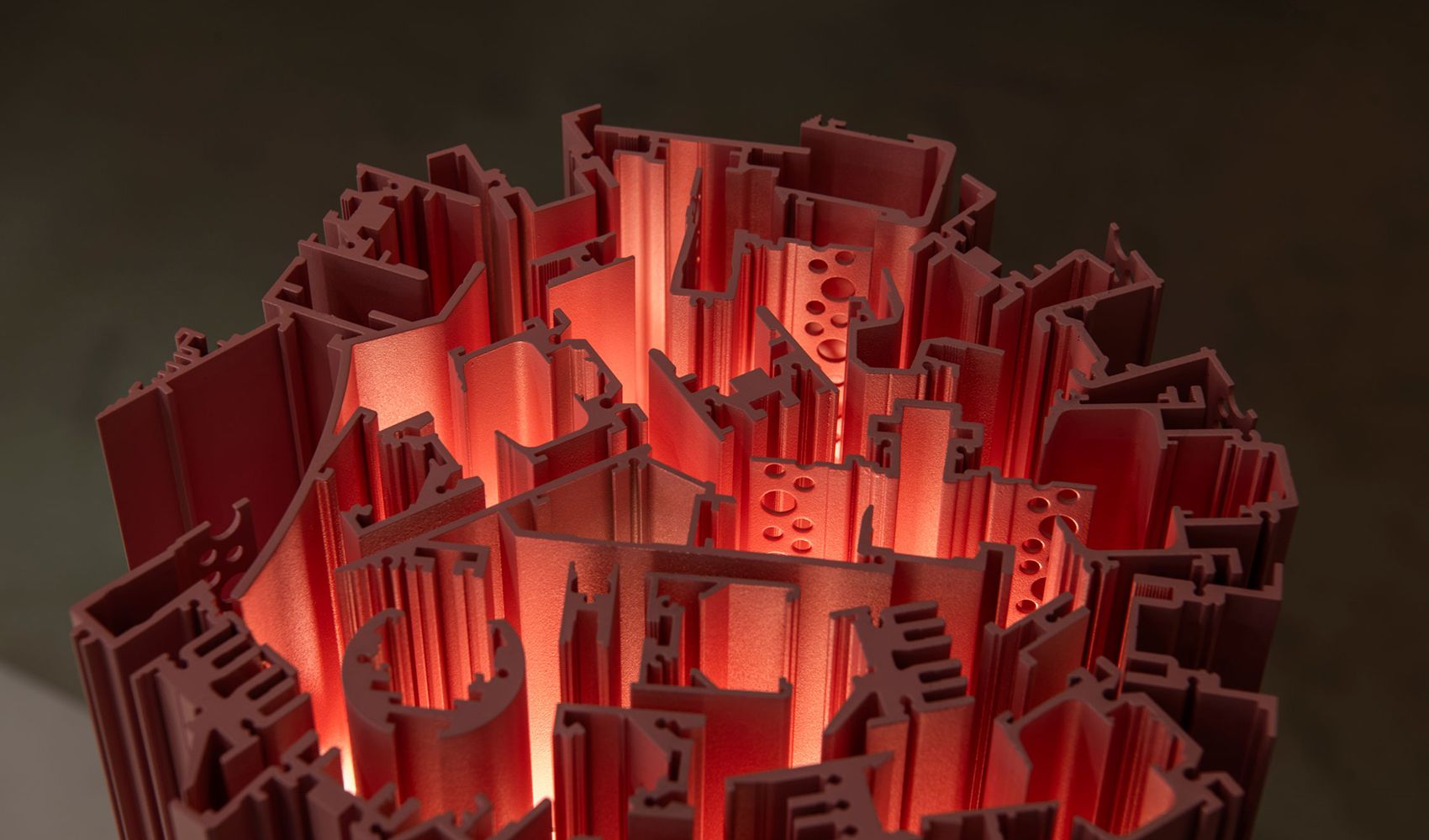 Nærbilde av High Profile F gulvlampe fra Deltalight.