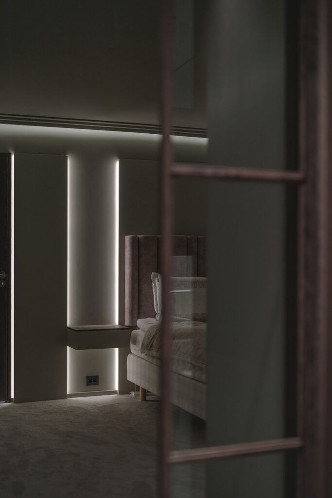 Detalj i walk-in-closet