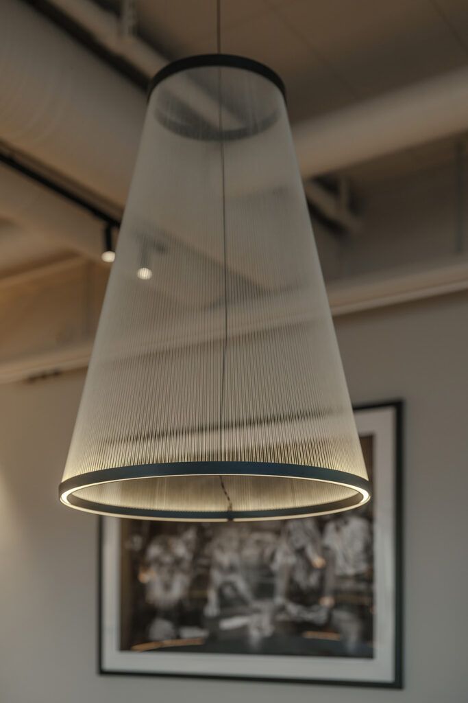 Nærbilde av Array pendel fra Vibia